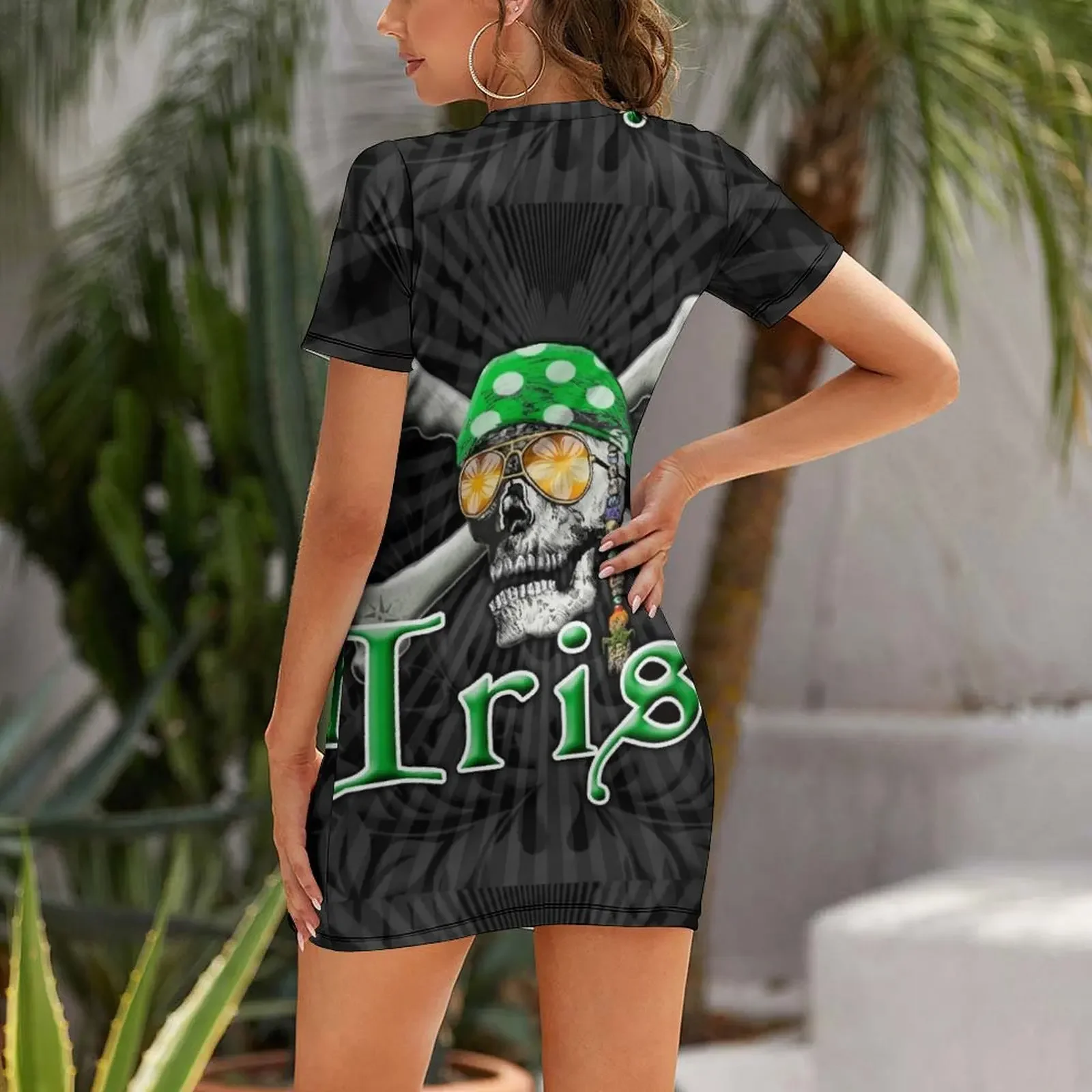 Irish Pirate Skull and Cross B - Crossfit Event avis et prix