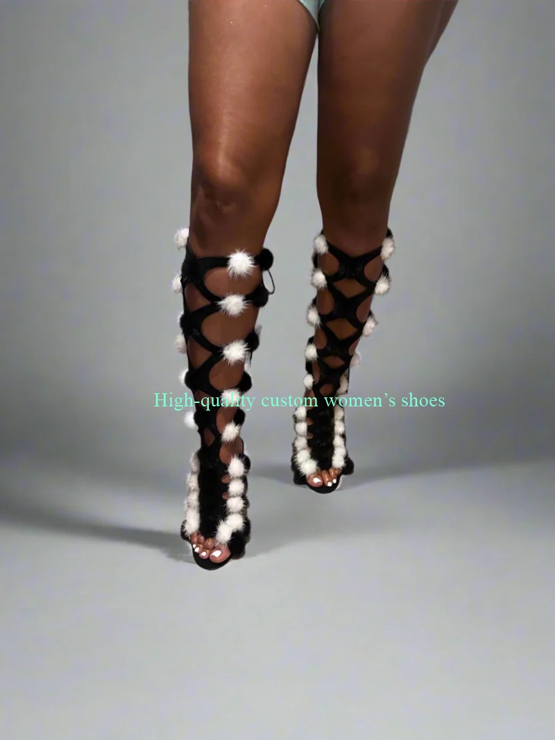 Pointed Toes White Pom-Pom Dec - Crossfit Outfit avis et prix