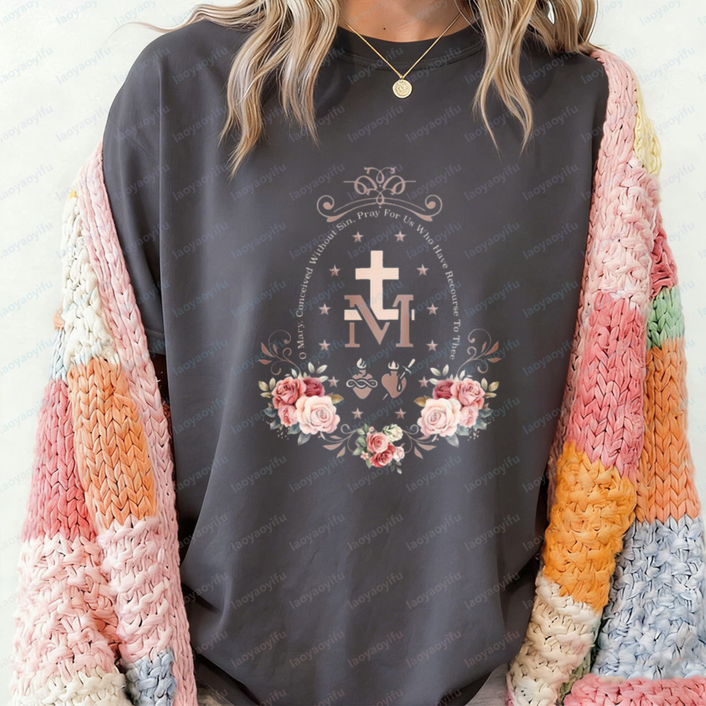 Floral Marian Cross T-Shirt Ca - Crossfit Event avis et prix